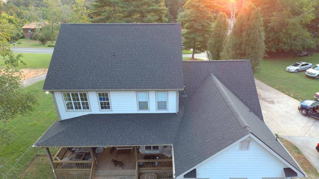 Local Roofing Company: call us for amazing results